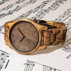 Opis UR-M3, orologi da polso da uomo in legno puro (zebrano/legno di sandalo nero)